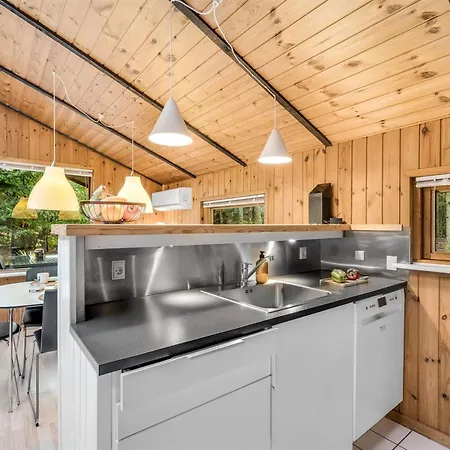Marthine - 650m To The Fjord By Interhome *
