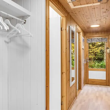 Vakantiehuis Marthine - 650m To The Fjord By Interhome *
